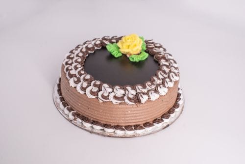 Buy/Send Strawberry Chocolate Cake Half kg Online- Winni | Winni.in